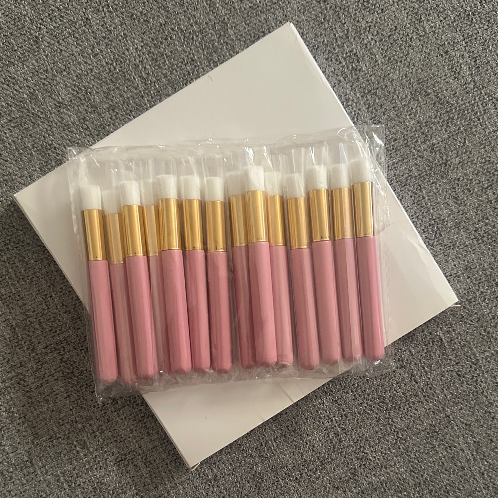 Eyelash Cleaning Brushes